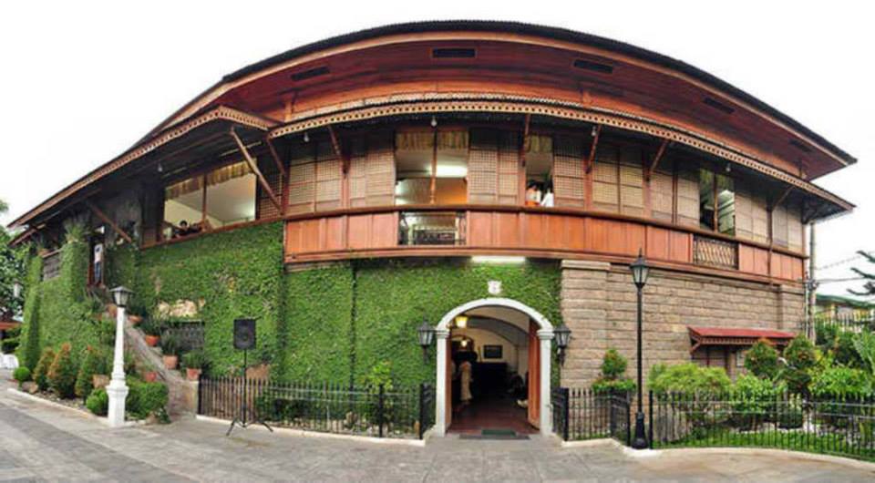 Acosta-Pastor Ancestral House